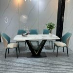 Bàn ăn khung thép sơn tĩnh điện nẹp viền inox